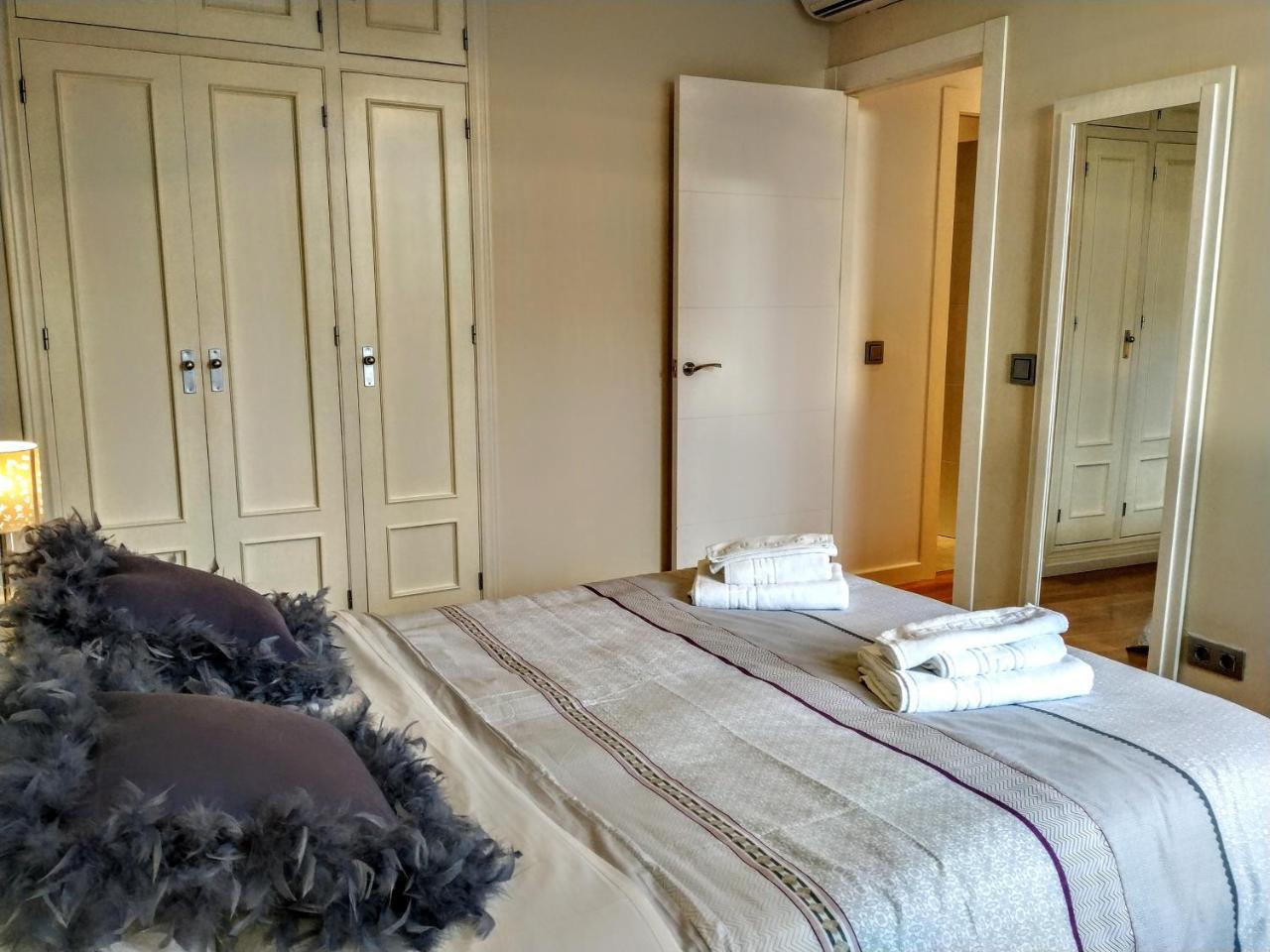 Apartamentos Sol Hospital Santiago Úbeda Exteriör bild